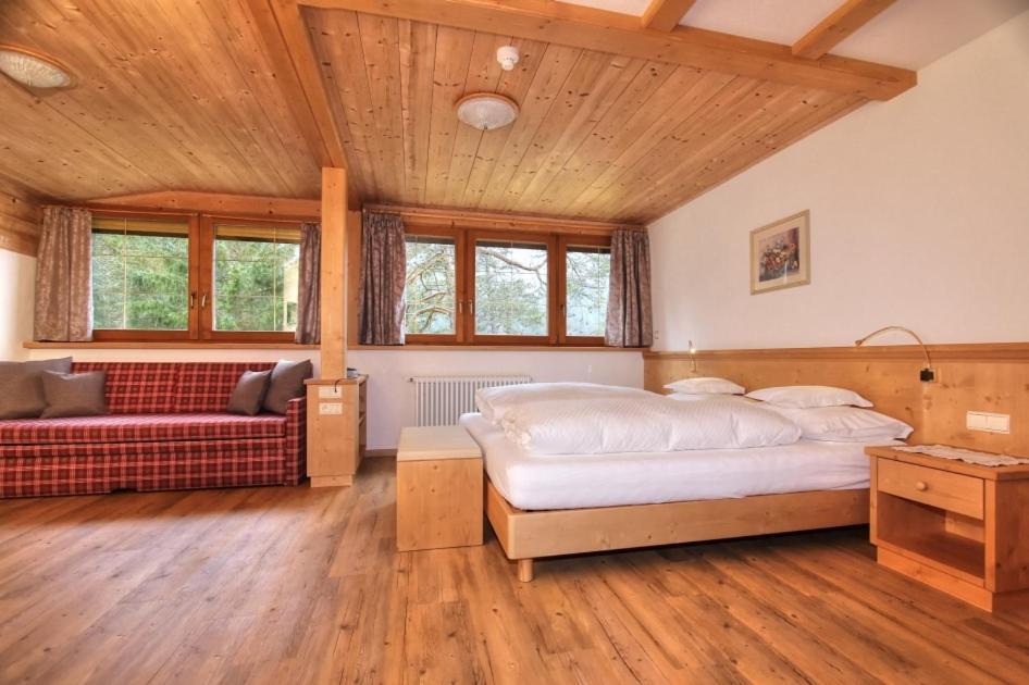 Hotel Resa Blancia San Vigilio Di Marebbe Εξωτερικό φωτογραφία